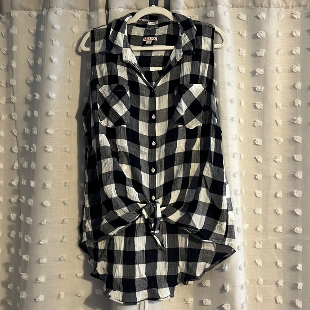Merona Sleeveless Navy Blue Buffalo Paid Button up shirt size XXL.